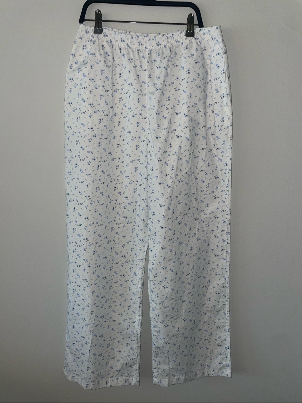 Better together cozy-chic Size large cotton lounge floral pants